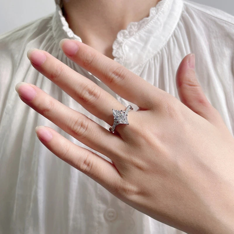 MuShan Designer Jewelry 925 Sterling Silver Ring D Color Moissanite Promise Ring for Women 18K Real Gold Plated MST Patent Rings