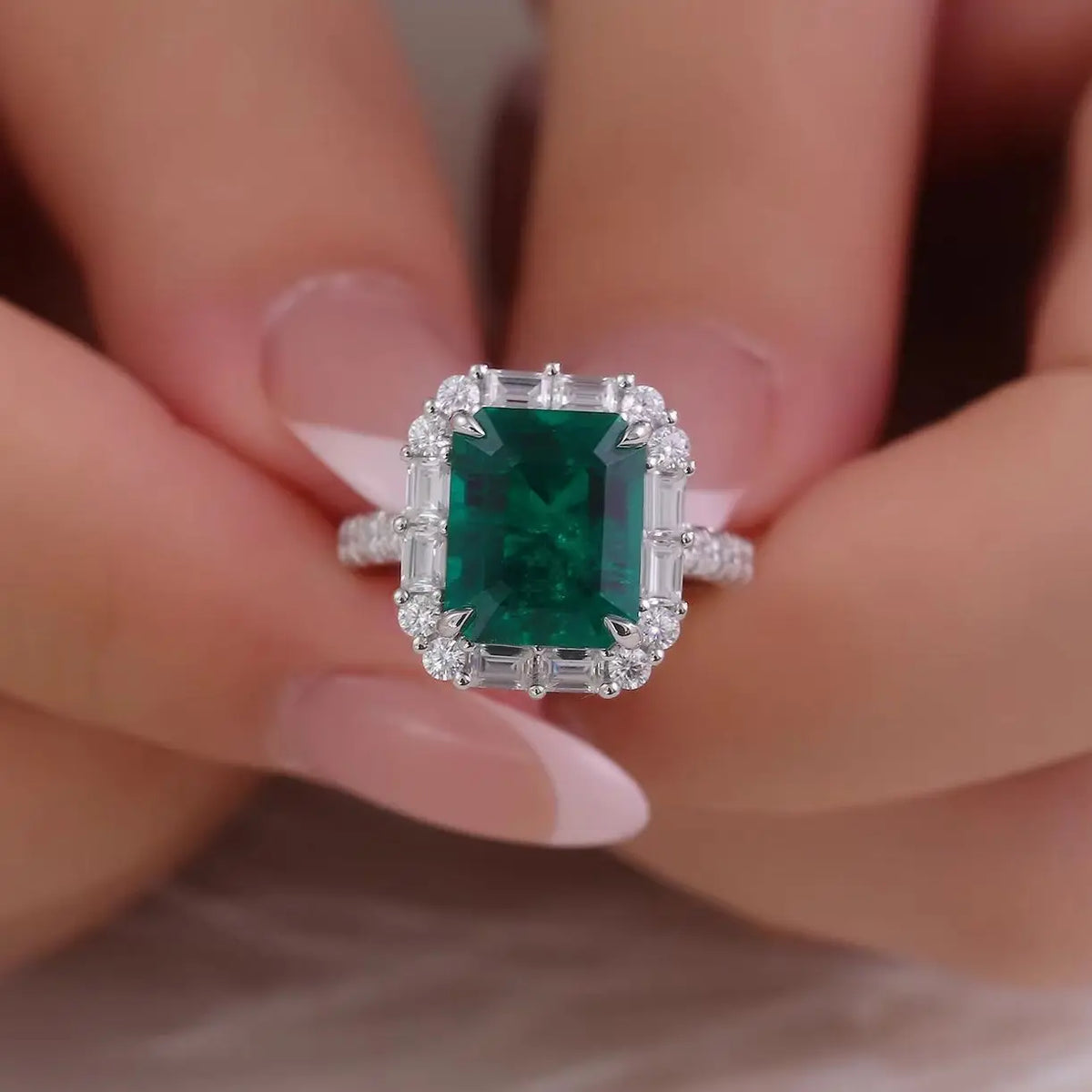 MUSHAN Custom Jewelry 10k 14k 18k Gold Platinum PT950 s925 Silver Ring 5ct Lab Grown Emerald Wedding Ring Women 18K Gold Jewelry
