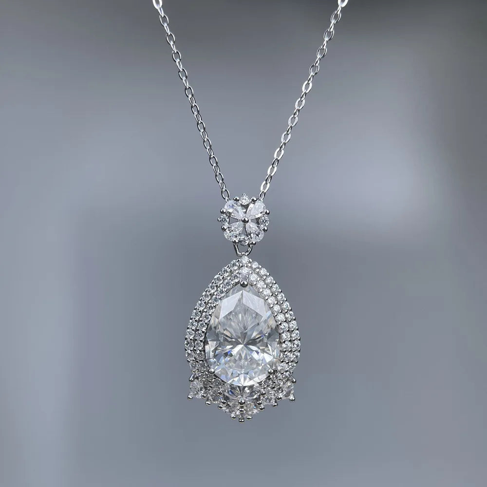 MuShan Luxury Jewelry 925 Sterling Silver Necklace 20IN Refined Star Moissanite Her 18K Gold Plated MST Patent GRA Certified
