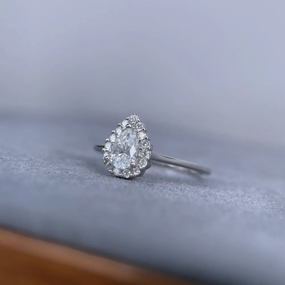 MUSHAN Luxury Jewelry 925 Sterling Silver Ring Band Women GRA Certificated Moissanite Diamond Emerald D Color Rings Fine Jewelry