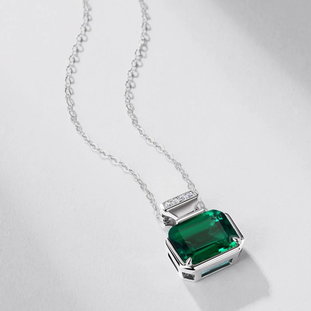 MUSHAN Luxury Jewelry 925 Sterling Silver Chain Pendant Necklace Lab Grown Emerald Ruby Gemstones Necklaces Pendants GRC Jewelry