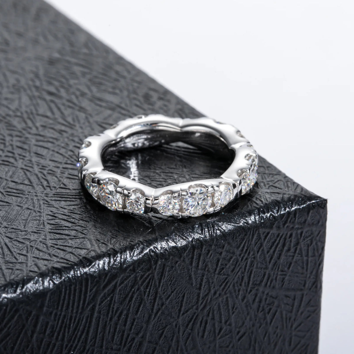 MUSHAN Luxury Jewelry 925 Sterling Silver Ring Band Women GRA Certificated Moissanite Diamond Emerald D Color Rings Fine Jewelry