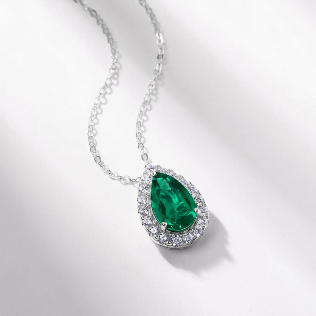 MUSHAN Luxury Jewelry 925 Sterling Silver Chain Pendant Necklace Lab Grown Emerald Ruby Gemstones Necklaces Pendants GRC Jewelry