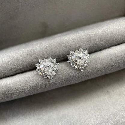 MuShan Luxury Jewelry 925 Sterling Silver Earrings Drop 1CT Moissanite Christmas 18K Gold Plated Women MST Patent Earring Drop