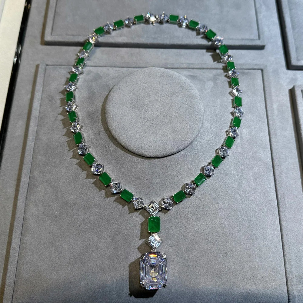 MUSHAN Luxury Jewelry 62 Carat Emerald Necklace Pendant For Women 925 Sterling Silver Necklaces Gemstones Pendants Fine Jewelry