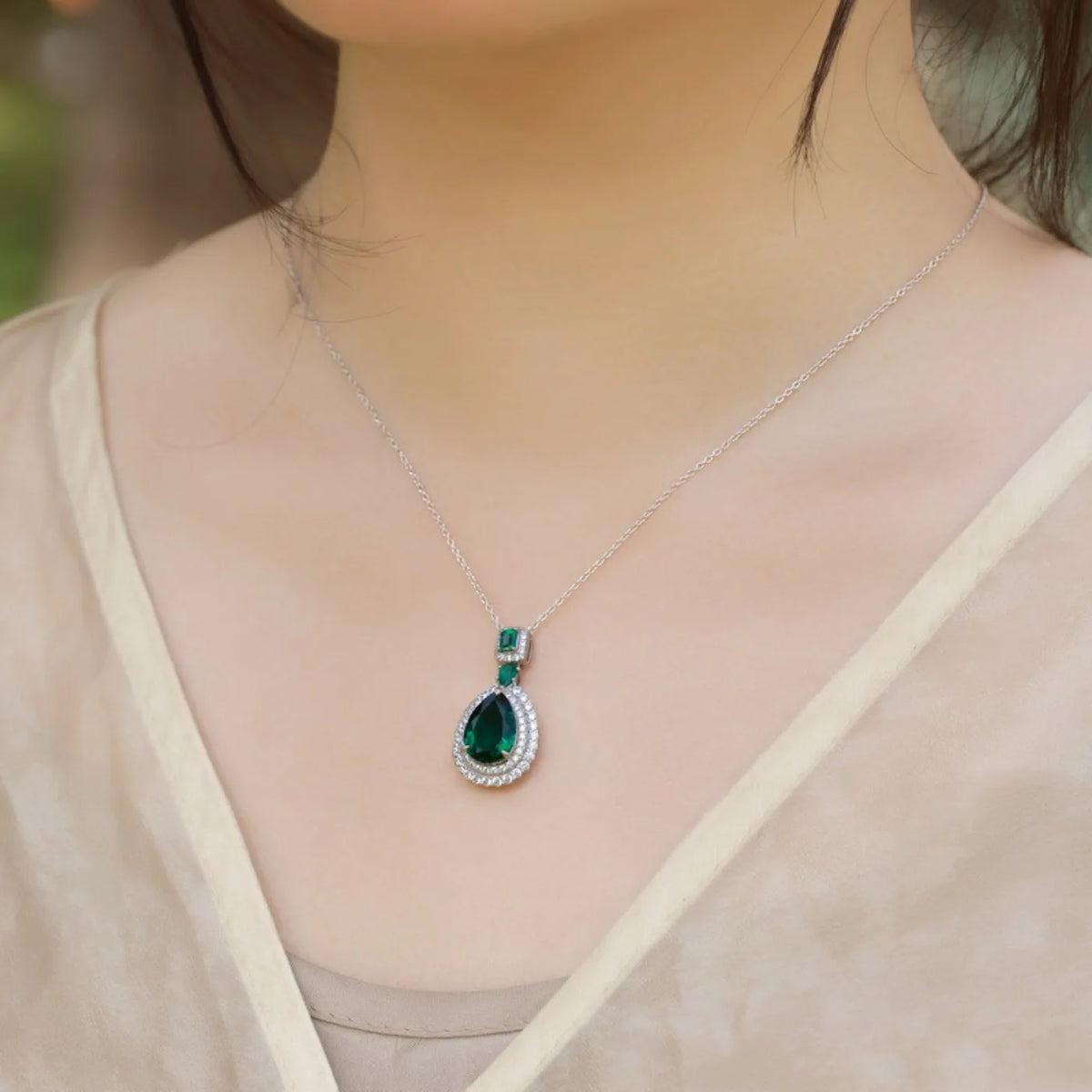 MUSHAN Luxury Jewelry 925 Sterling Silver Chain Pendant Necklace Lab Grown Emerald Ruby Gemstones Necklaces Pendants GRC Jewelry