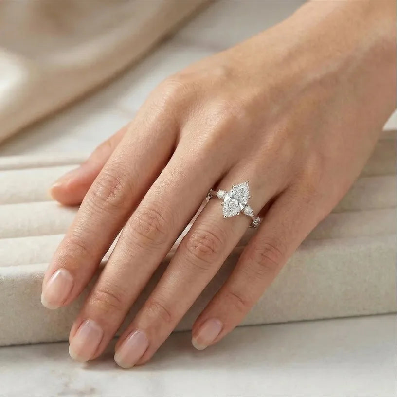 MUSHAN Custom Jewelry 925 Sterling Silver Ring Moissanite D Color VVS Fine Lustrous Radiant Handcrafted Rings Diamond Accessorie