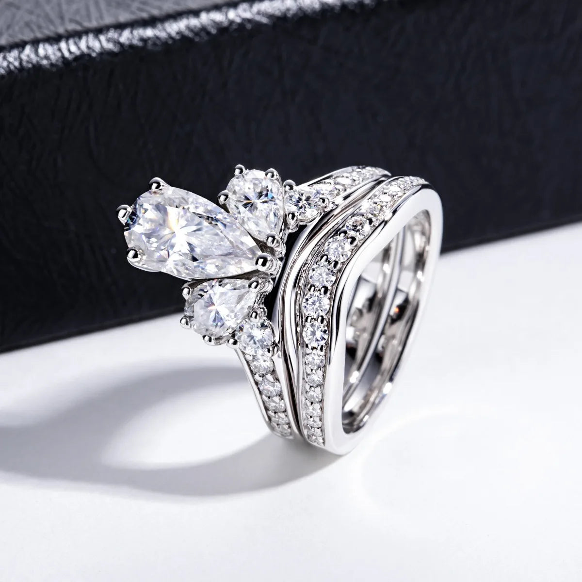 MUSHAN Luxury Jewelry 925 Sterling Silver Ring Band Women GRA Certificated Moissanite Diamond Emerald D Color Rings Fine Jewelry
