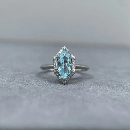 Bague en argent sterling 925 de la marque MuShan, sertie de pierres précieuses roses, bleues et vertes, plaquée rhodium, idéale pour les anniversaires, les mariages et les occasions spéciales.
