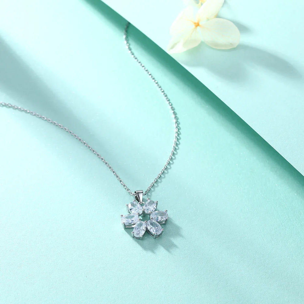 Collar de plata de ley 925 de MuShan Luxury Jewelry con circonita 5A, cruz de promesa para niñas, colgante de joyería premium bañado en rodio