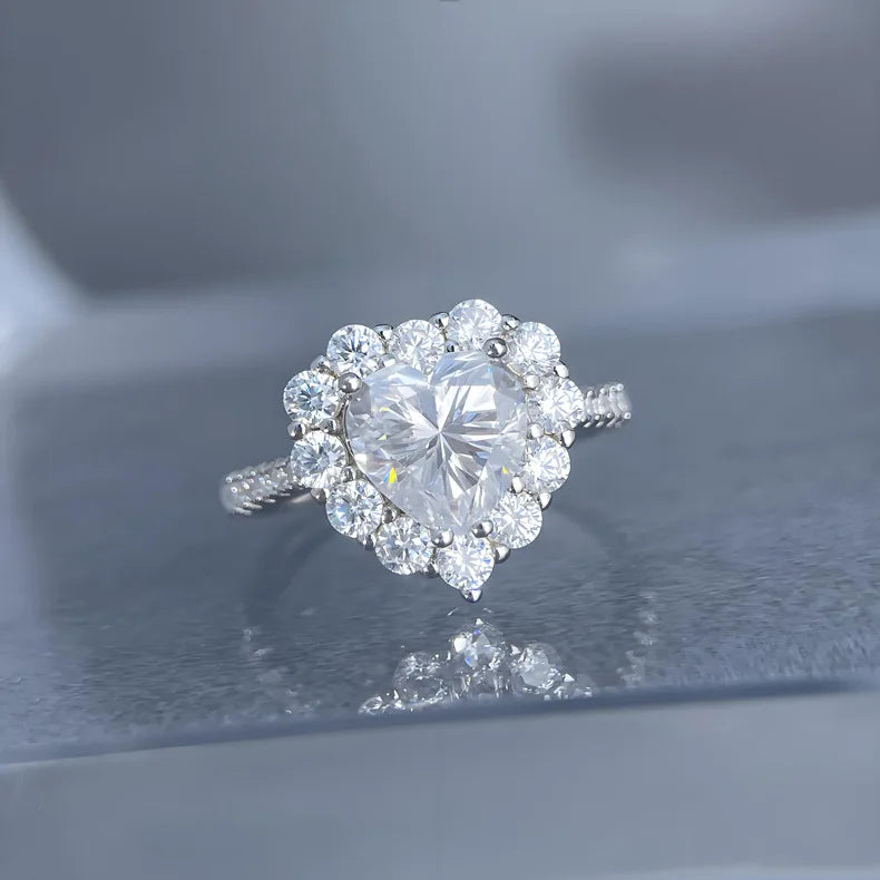 MuShan Luxury Jewelry 925 Sterling Silver Ring Zircon 5A Grade Oval Engagement for Fiancee 18K Gold Plated Fine Jewelry Rings