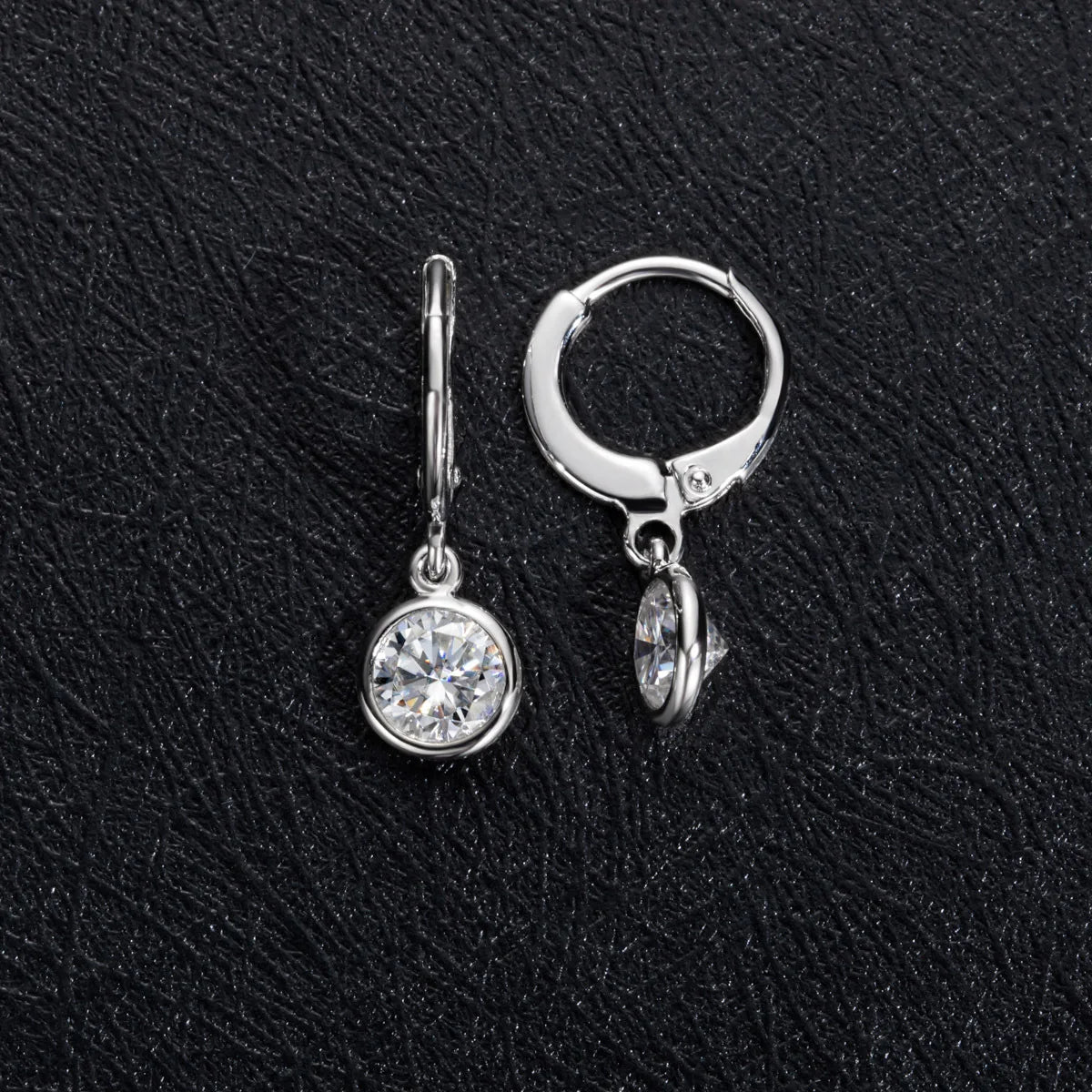 Pendientes de aro de plata de ley 925 MuShan Designer Jewelry, minimalistas con diamante de moissanita, regalo de cumpleaños para chicas, chapados en platino, patente MST