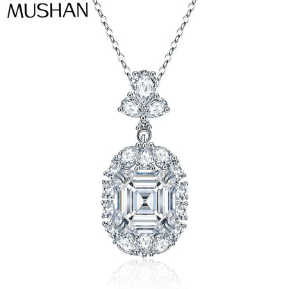 MuShan Brand Jewelry 925 Sterling Silver Necklaces Emerald Moissanite Promise Sparkling for Fiancee Real Gold Plated MST Patent