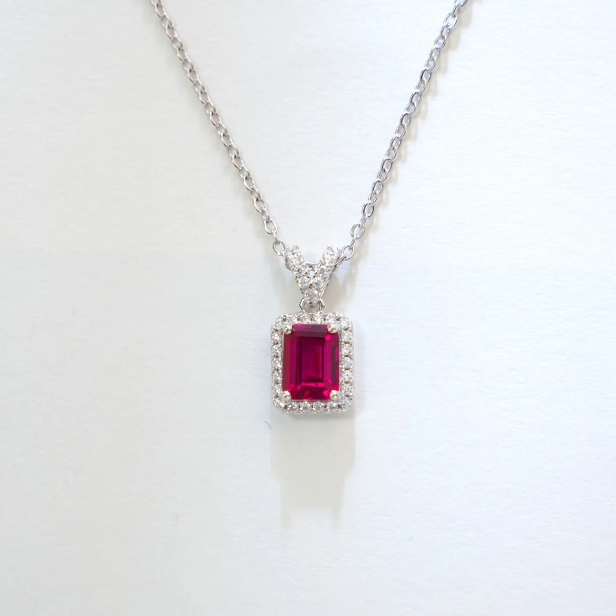 MUSHAN Luxury Jewelry 925 Sterling Silver Chain Pendant Necklace Lab Grown Emerald Ruby Gemstones Necklaces Pendants GRC Jewelry