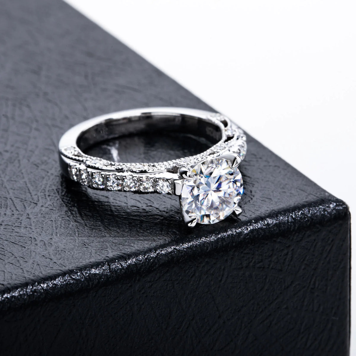 Anillo de compromiso de plata de ley 925 con moissanita de la marca MuShan para pareja, bañado en oro auténtico de 18 quilates, joyería con patente MST