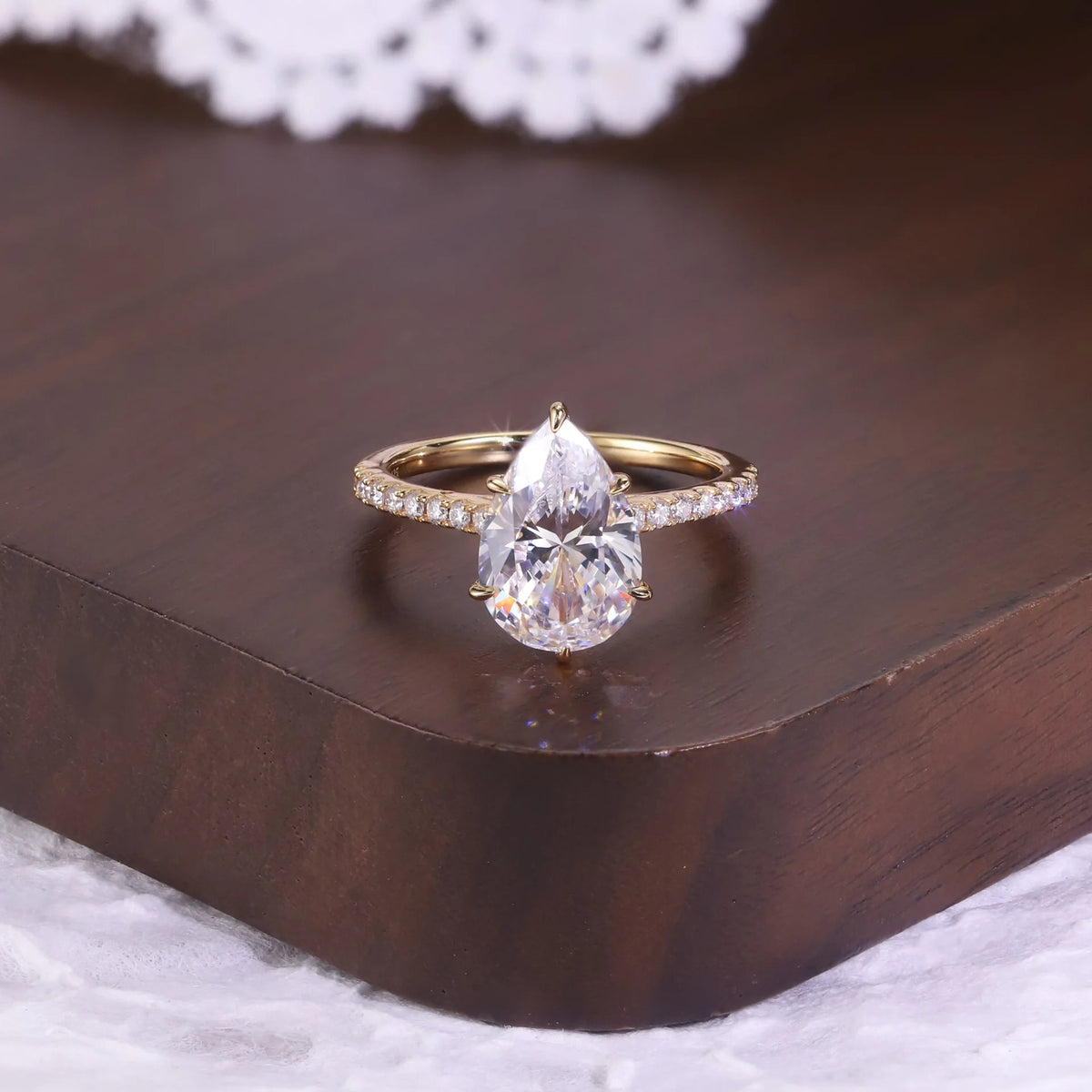 Anillo de plata de ley 925 marca MuShan, anillo de compromiso con moissanita redonda para mamá, chapado en oro real de 18K, anillos con patente MST