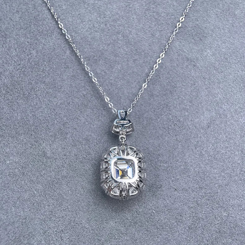 MuShan Brand Jewelry 925 Sterling Silver Necklaces Emerald Moissanite Promise Sparkling for Fiancee Real Gold Plated MST Patent