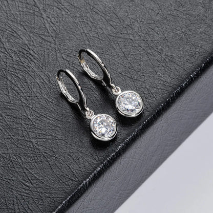 Pendientes de aro de plata de ley 925 MuShan Designer Jewelry, minimalistas con diamante de moissanita, regalo de cumpleaños para chicas, chapados en platino, patente MST